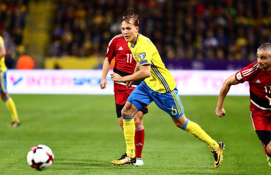 Sveriges Ludwig Augustinsson med dans före XXX