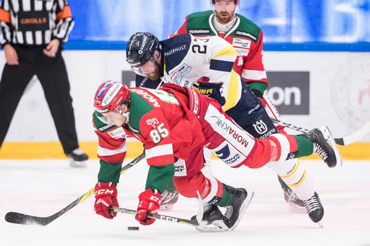 s Robin Figren  i ishockeymatchen i SHL mellan Mora och HV71