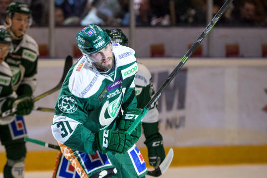 Färjestads Dick Axelsson jublar