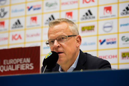 Sveriges förbundskapten Janne Andersson på en