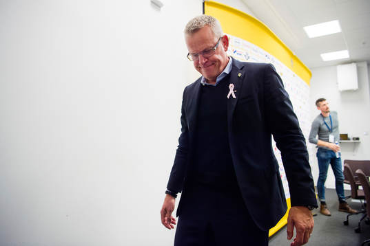 Sveriges förbundskapten Janne Andersson deltar i en