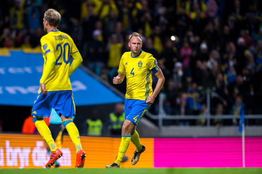 Sveriges Andreas Granqvist jublar