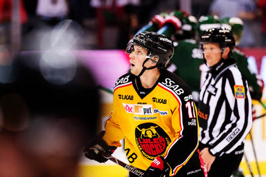 Luleås Petter Emanuelsson deppar