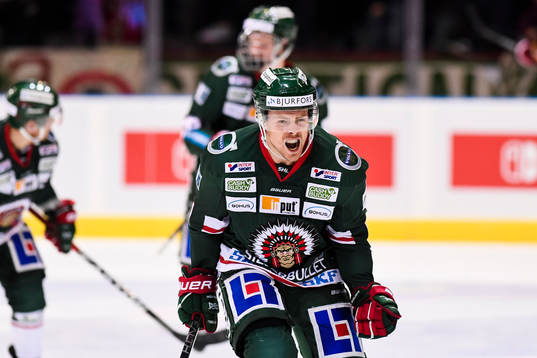 Frölundas Mats Rosseli Olsen jublar