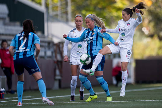 Rosengårds Edina Filekovic och Djurgårdens Madeleine