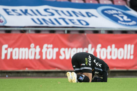 Kristianstads Tine Schryvers skadad