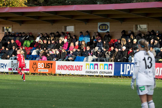 560 personer kom för att se Kvarnsveden möta Piteå i