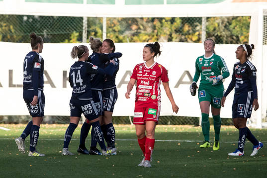 Kvarnsvedens spelarna jublar