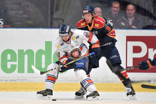 Växjös Adam Brodecki och Djurgårdens William Lagesson