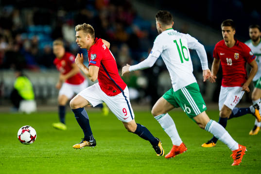 Alexander Toft Søderlund of Norway and Oliver Norwood of