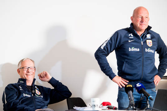Lars Lagerbäck, head coach of Norway, and Nils Johan Semb,
