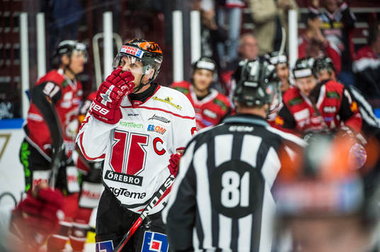 Örebros Viktor Ekbom deppar