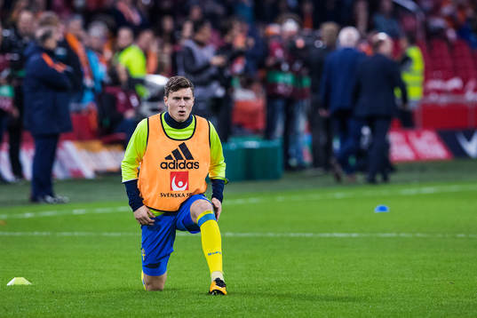 Sveriges Victor Nilsson Lindelöf värmer upp