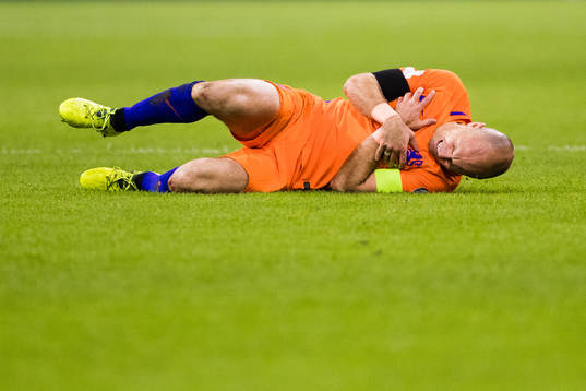 Hollands Arjen Robben har ont
