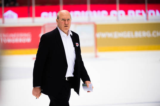 Head Coach Don Jackson of RB Munich
