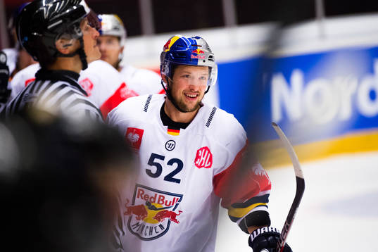 Patrick Hager of RB Munich celebrates the 2-1 goal