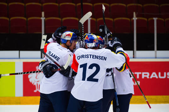 Red Bull Munichs players celebrates the 2-3 goal