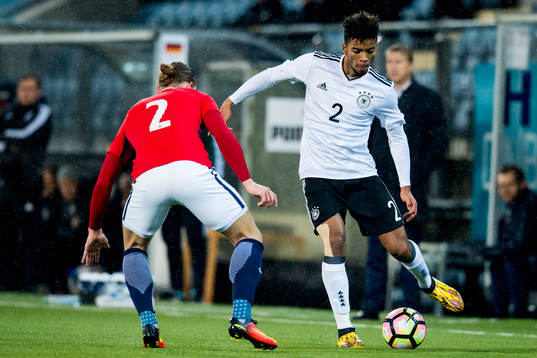 Julian Ryerson of Norway and Benjamin Henrichs of Germany