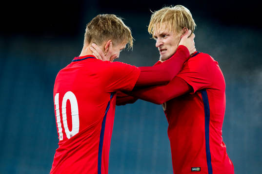 Morten Thorsby of Norway celebrates with teammate Martin