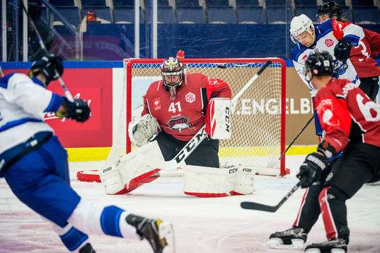 Goalkeeper Cristopher Nihlstorp of Malmö Redhawks in the