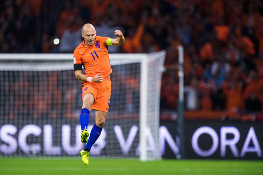 Hollands Arjen Robben jublar