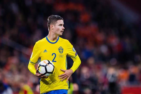 Bläddra bland fler bilder av Fotboll, VM-kval, Holland - Sverige