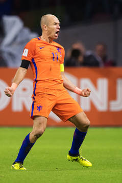 Hollands Arjen Robben jublar