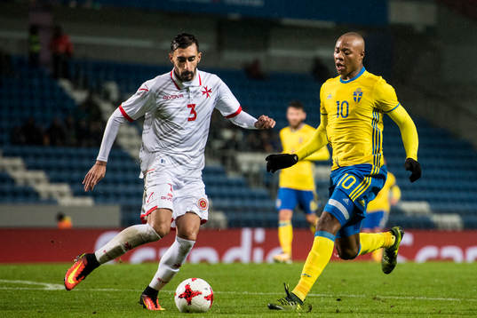 Sveriges Carlos Strandberg och Maltas Kurt Zammit