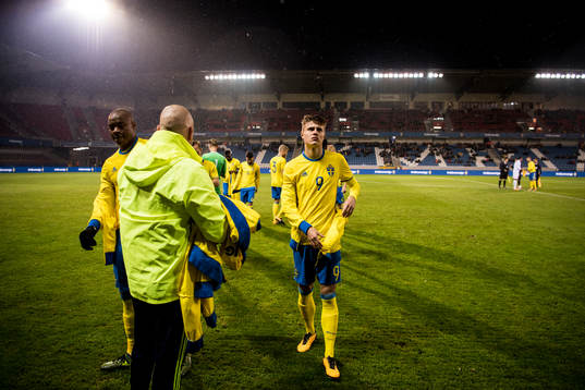 Sveriges Carlos Strandberg och Mattias Svanberg