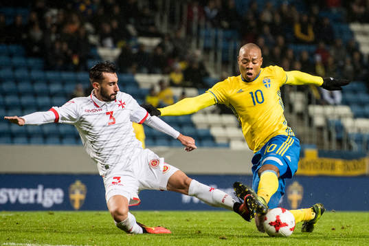 Sveriges Carlos Strandberg och Maltas Kurt Zammit