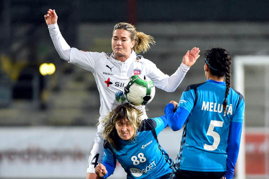 Rosengårds Hanna Folkesson och Olimpia Clujs Beatrice