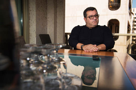 Spelaragenten Mino Raiola som företräder ett stort antal