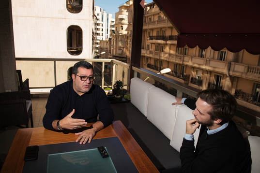 Spelaragenten Mino Raiola som företräder ett stort antal