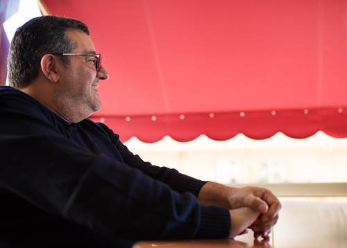 Spelaragenten Mino Raiola som företräder ett stort antal