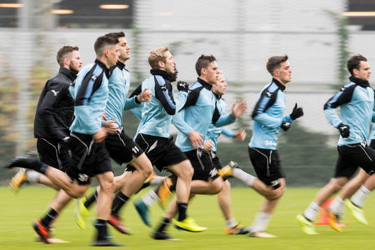 Malmö FFs spelare med Anton Tinnerholm (m)