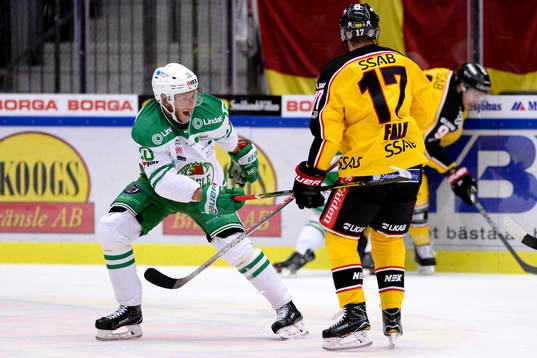 Rögles Alexander Younan och Luleås Fredrik Karlström