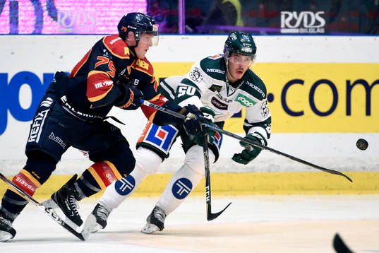 Djurgårdens Patrik Lundh och Färjestads Sebastian Erixon