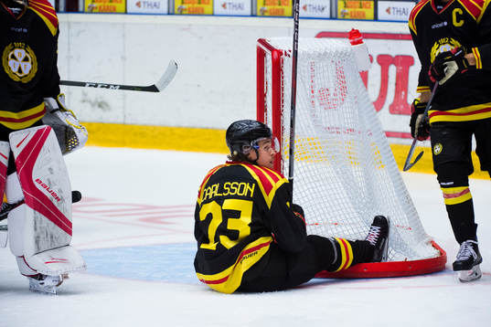 Brynäs Lucas Carlsson deppar