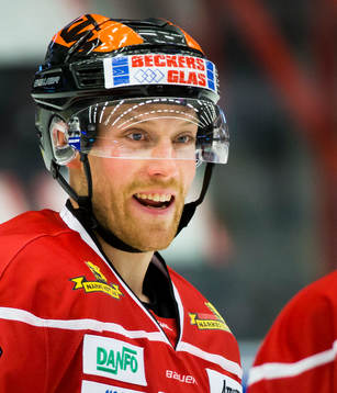 Örebros Joakim Andersson gör hemmapremiär