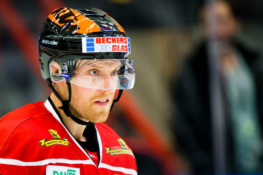 Örebros Joakim Andersson gör hemmapremiär