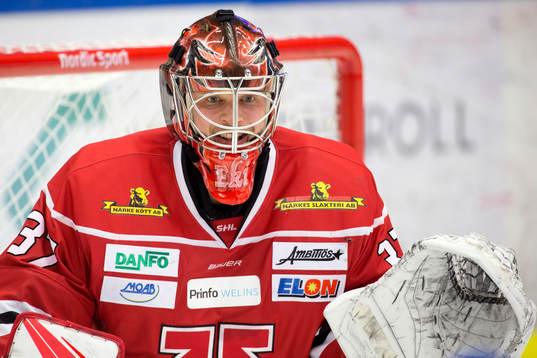 Örebros målvakt Eero Kilpeläinen
