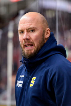 Södertäljes Nicklas Grossmann i båset