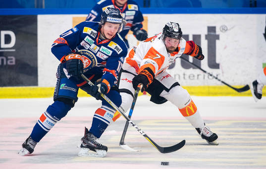 Växjös Jonas Röndbjerg och Karlskronas Mattias Karlsson