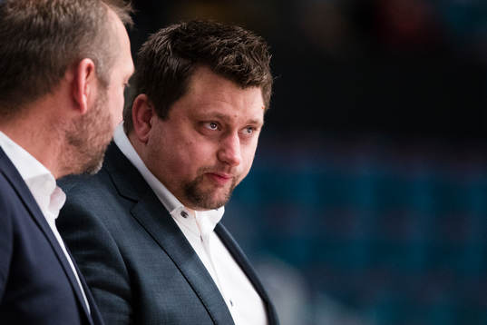 Moras tränare Mattias Karlin