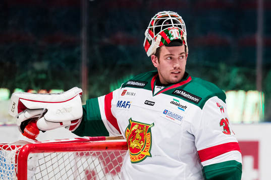 Moras målvakt Mattias Pettersson deppar