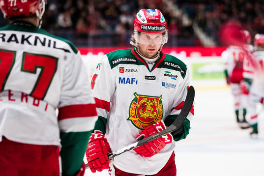 Moras Viktor Amnér deppar