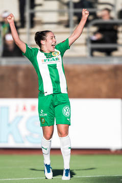 Hammarbys Alma Nygren jublar