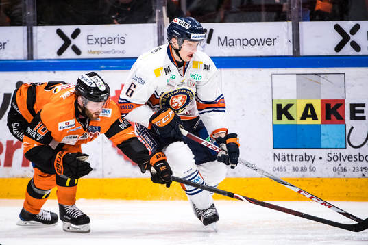 Karlskronas Mattias Guter  och Växjös Linus Högberg