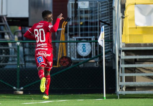 Östersunds Frank Arhin jublar
