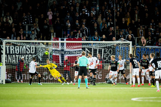 Eirik Ulland Andersen of Strømsgodset (not pictured)
